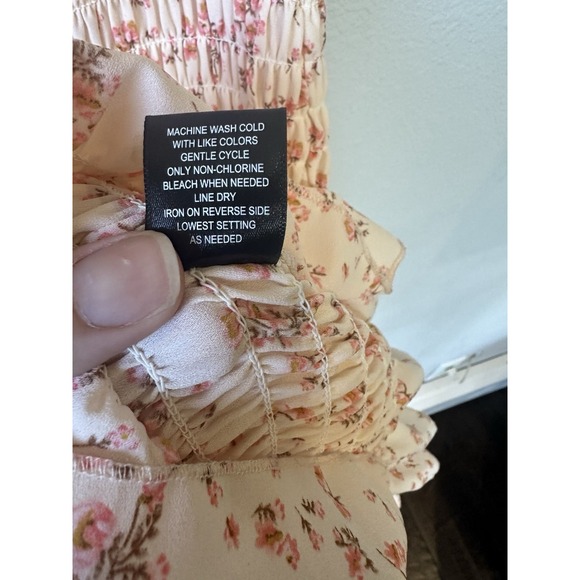 Trixxi Smocked Ditsy Floral Puff Sleeve Mini Dress Light‎ Pink Size Small - Picture 7 of 8